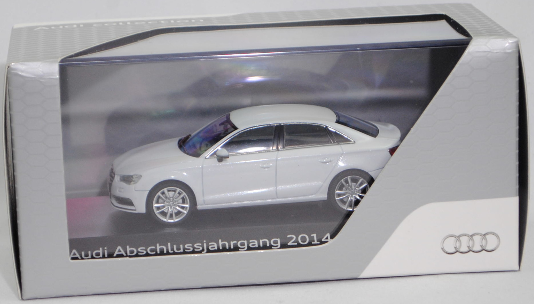 Audi A3 Limousine quattro Ambition (8VS, Vorfacelift, Modell 2013